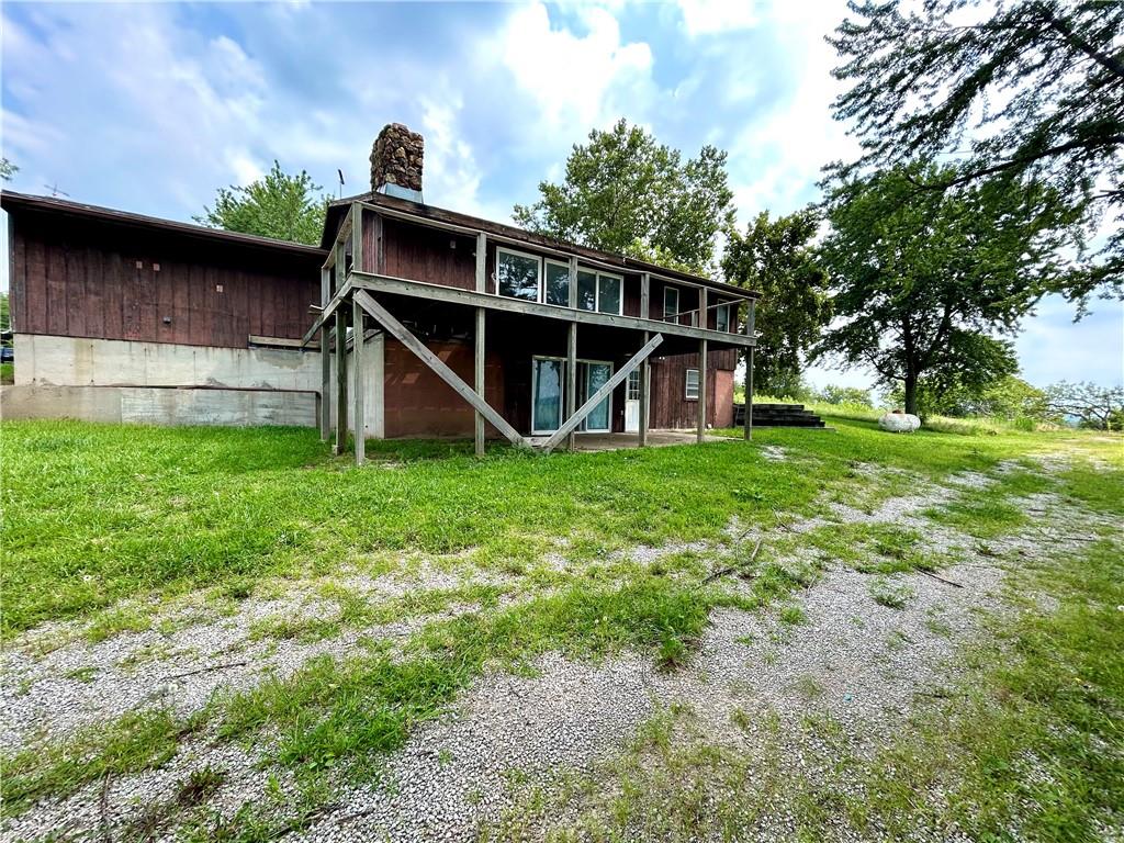19121 E 500 Road