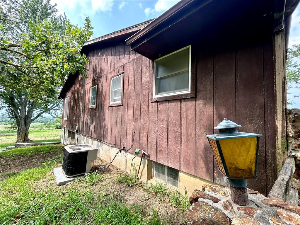 19121 E 500 Road