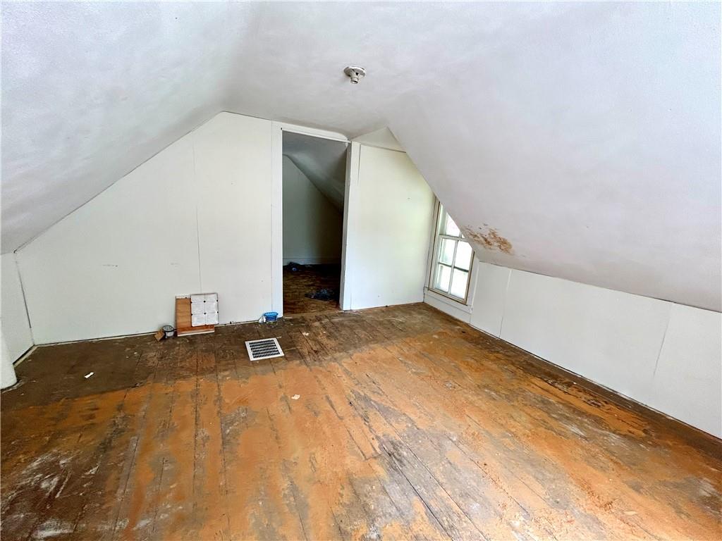 307 E 12th Street