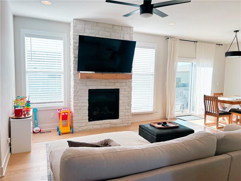 1431 N 10th Street E