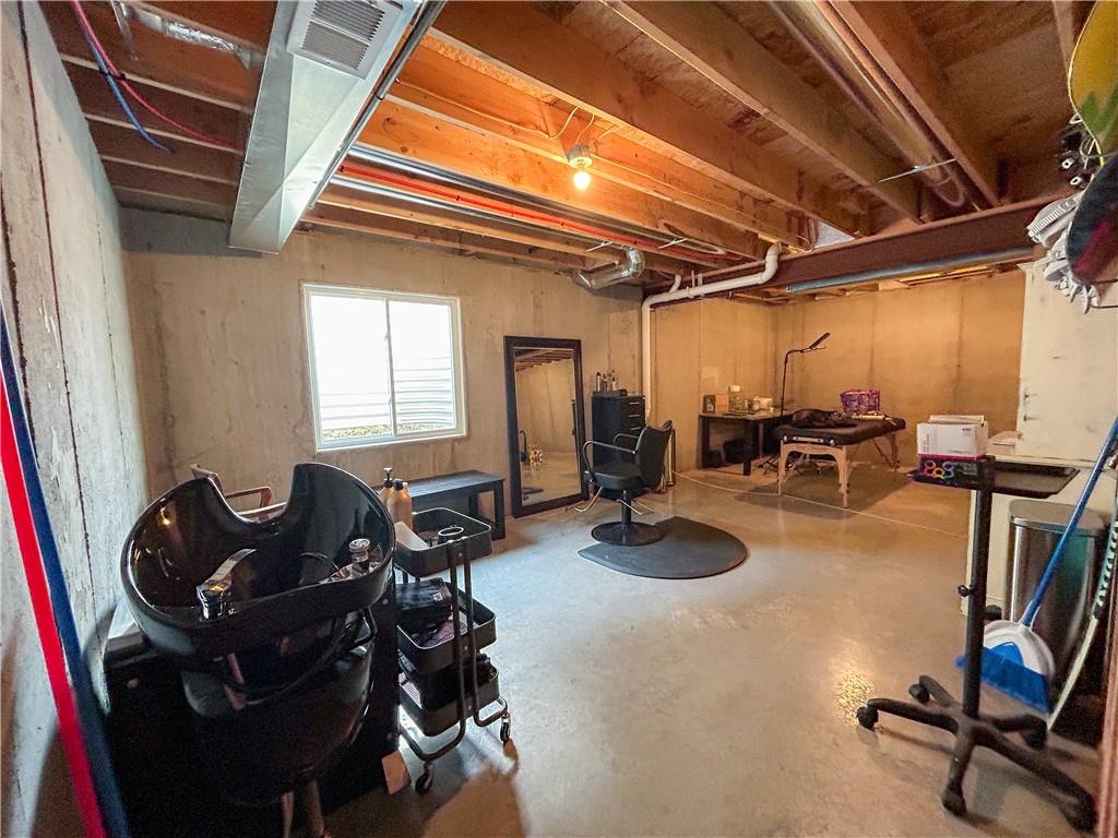 1431 N 10th Street E