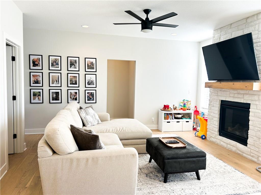 1431 N 10th Street E