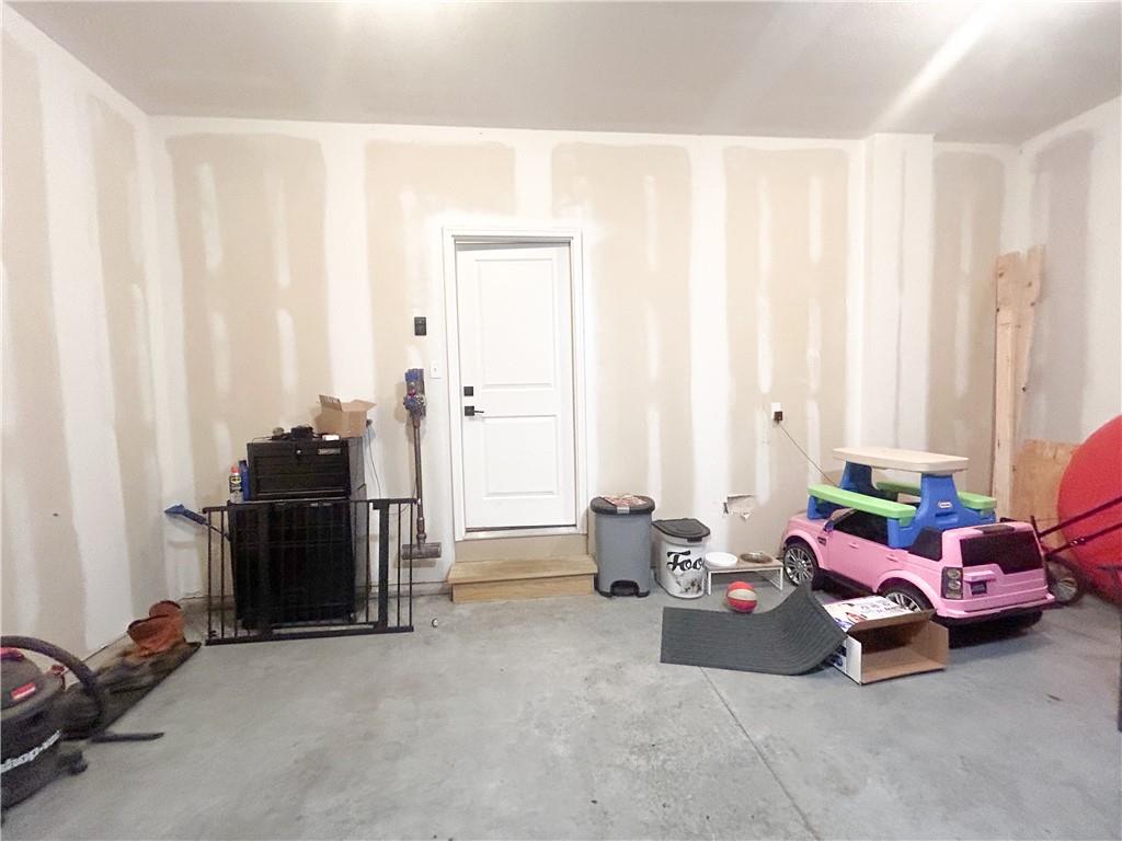 1431 N 10th Street E