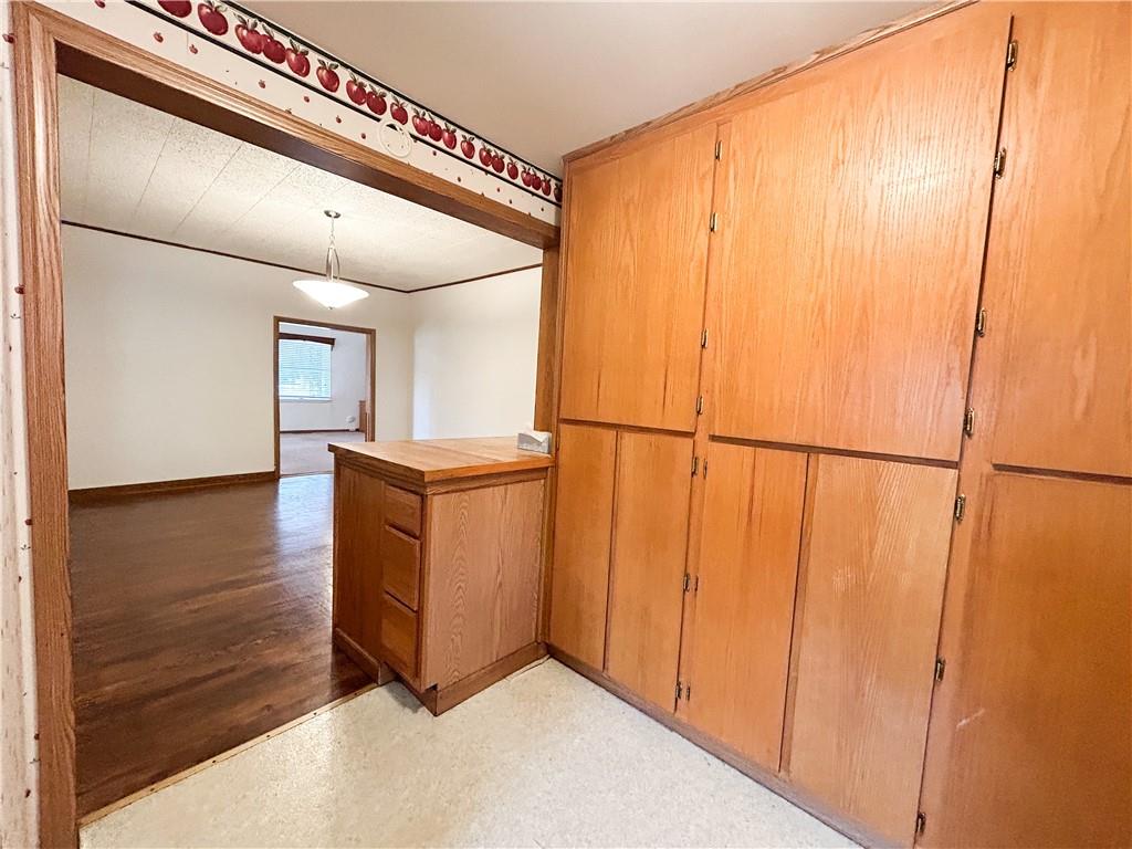 1302 High Street