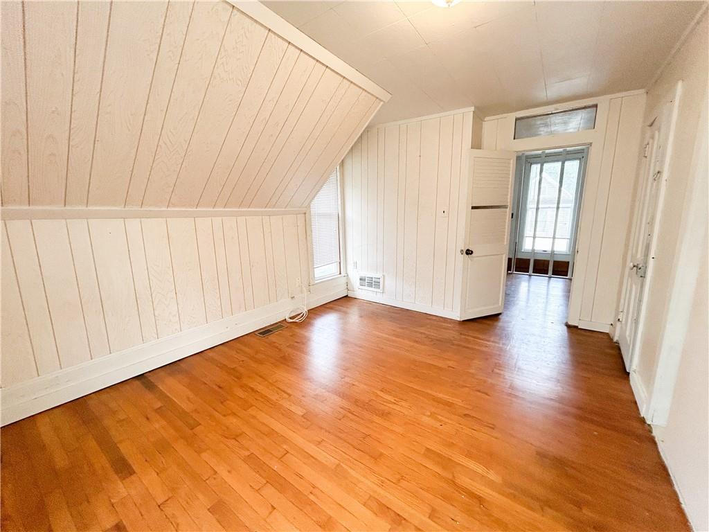 1302 High Street