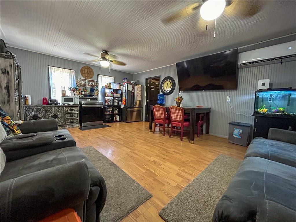 61 Wood Drive