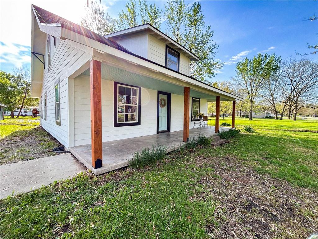 627 N 5th Street