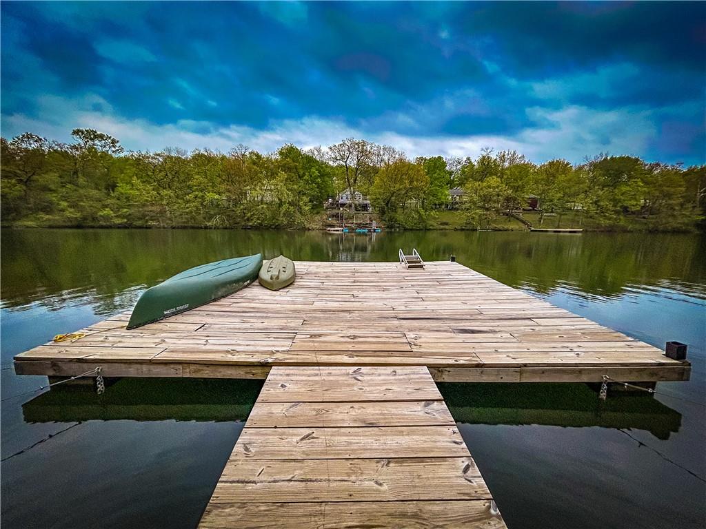 5 E Lakeside Circle