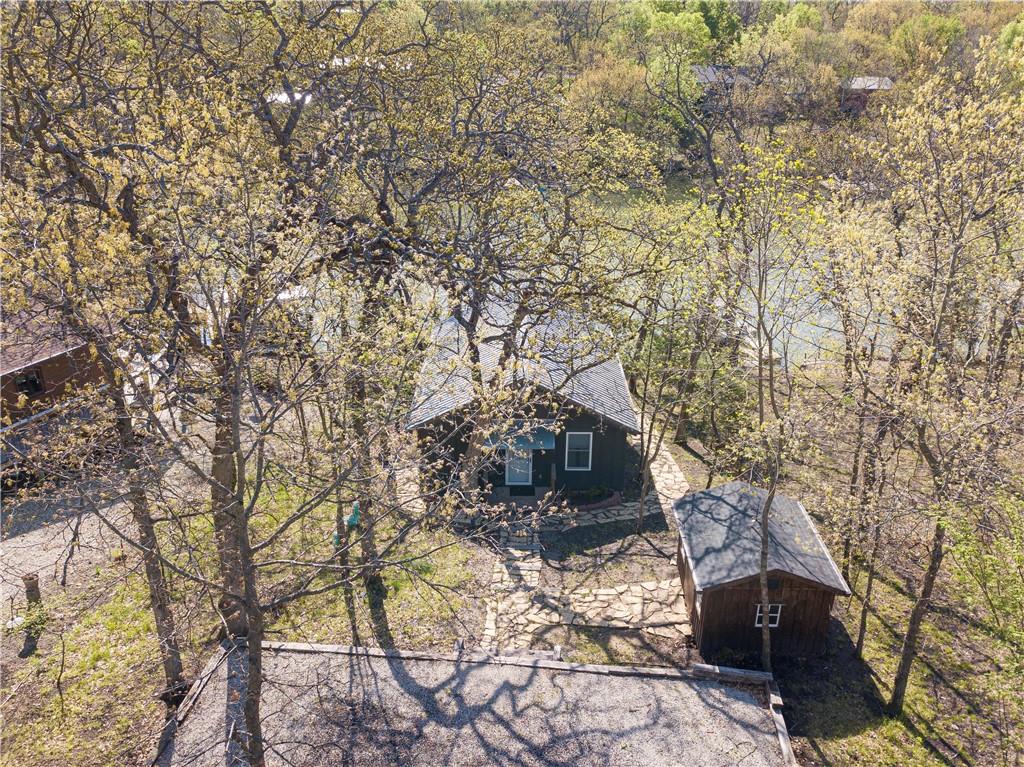 5 E Lakeside Circle