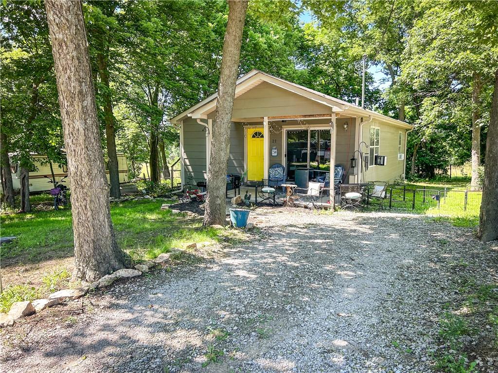 21 Oak Crest Drive