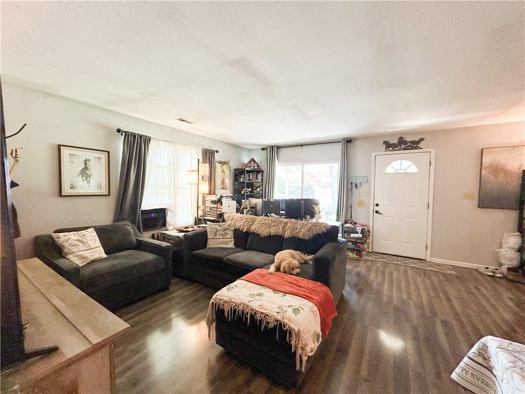 21 Oak Crest Drive