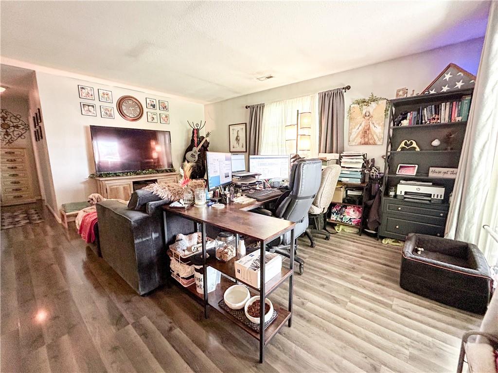 21 Oak Crest Drive