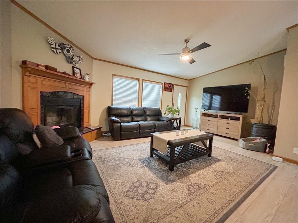 3120 N 89th Terrace