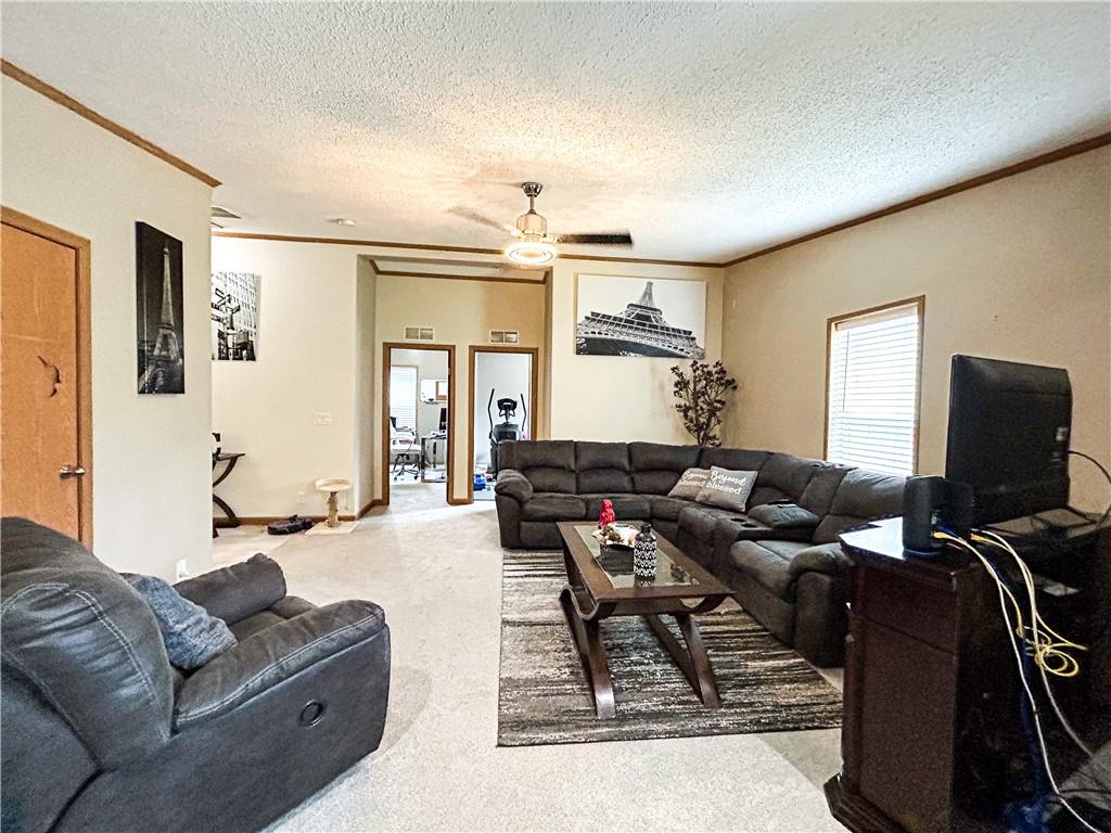 3120 N 89th Terrace