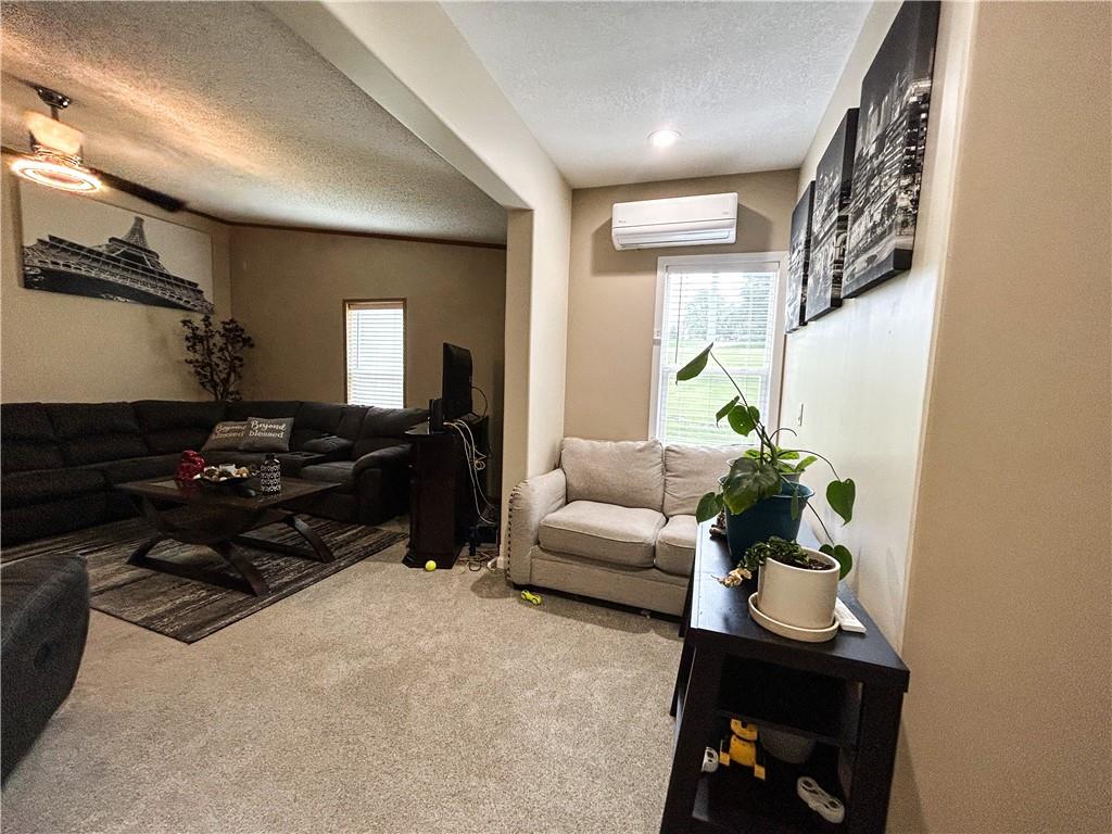 3120 N 89th Terrace