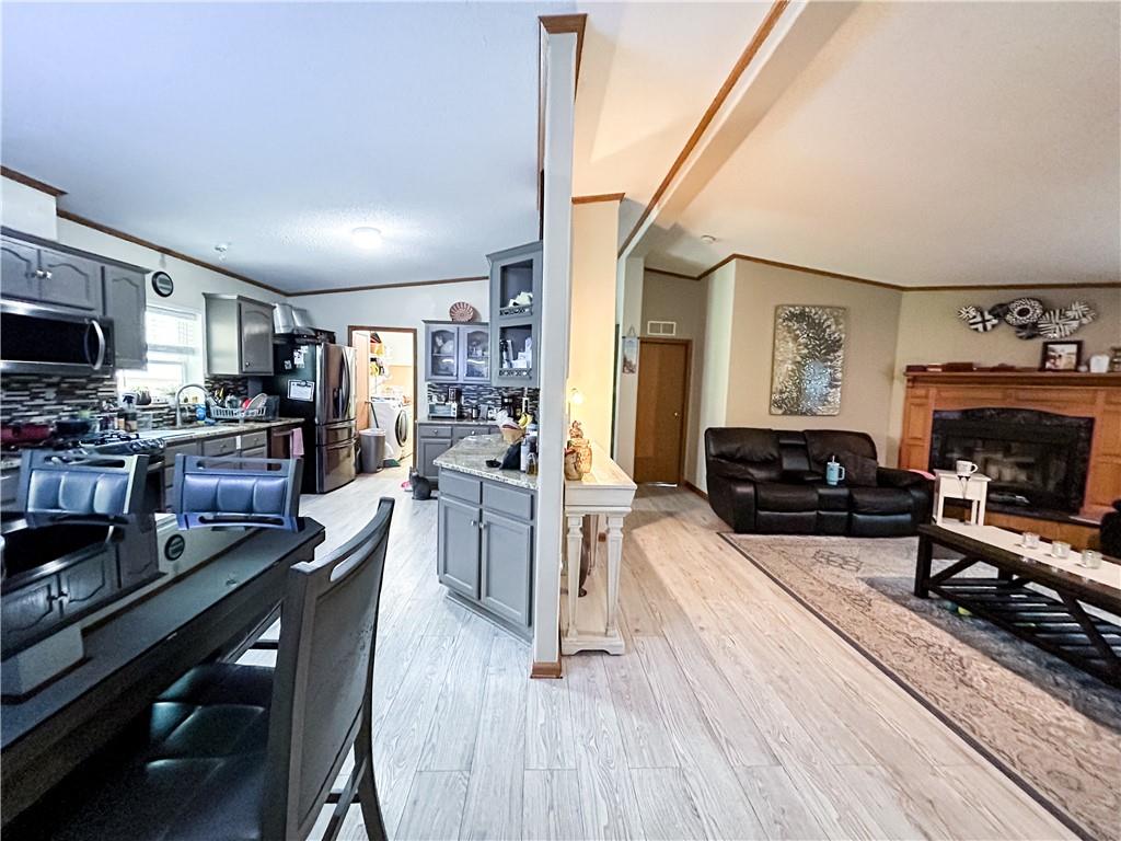3120 N 89th Terrace