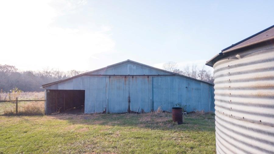 2222 State Line Road