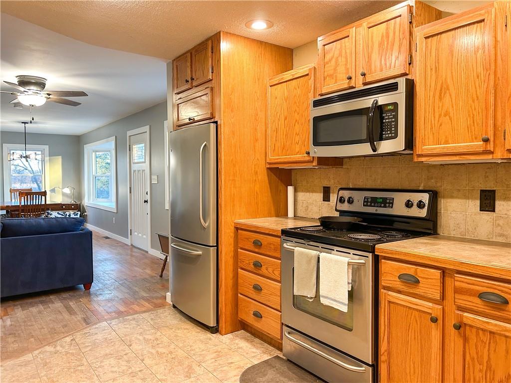 2222 State Line Road