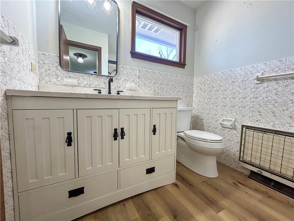 20340a KS 52 Highway