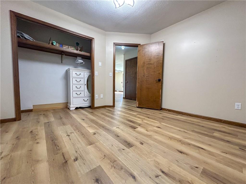 20340a KS 52 Highway