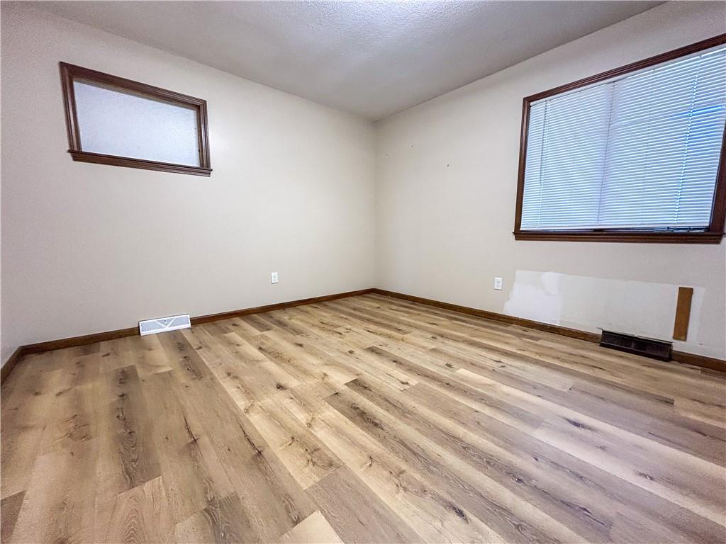 20340a KS 52 Highway