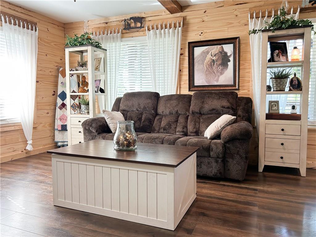 134 N Linn Valley Drive