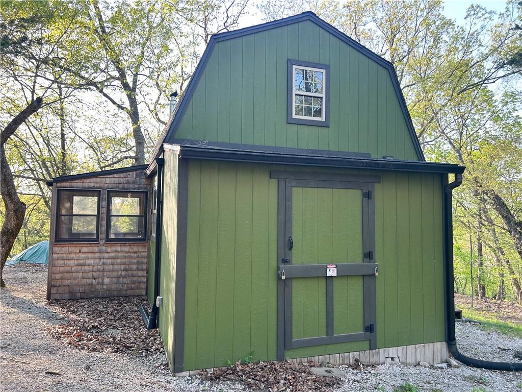65 Hilltop Drive