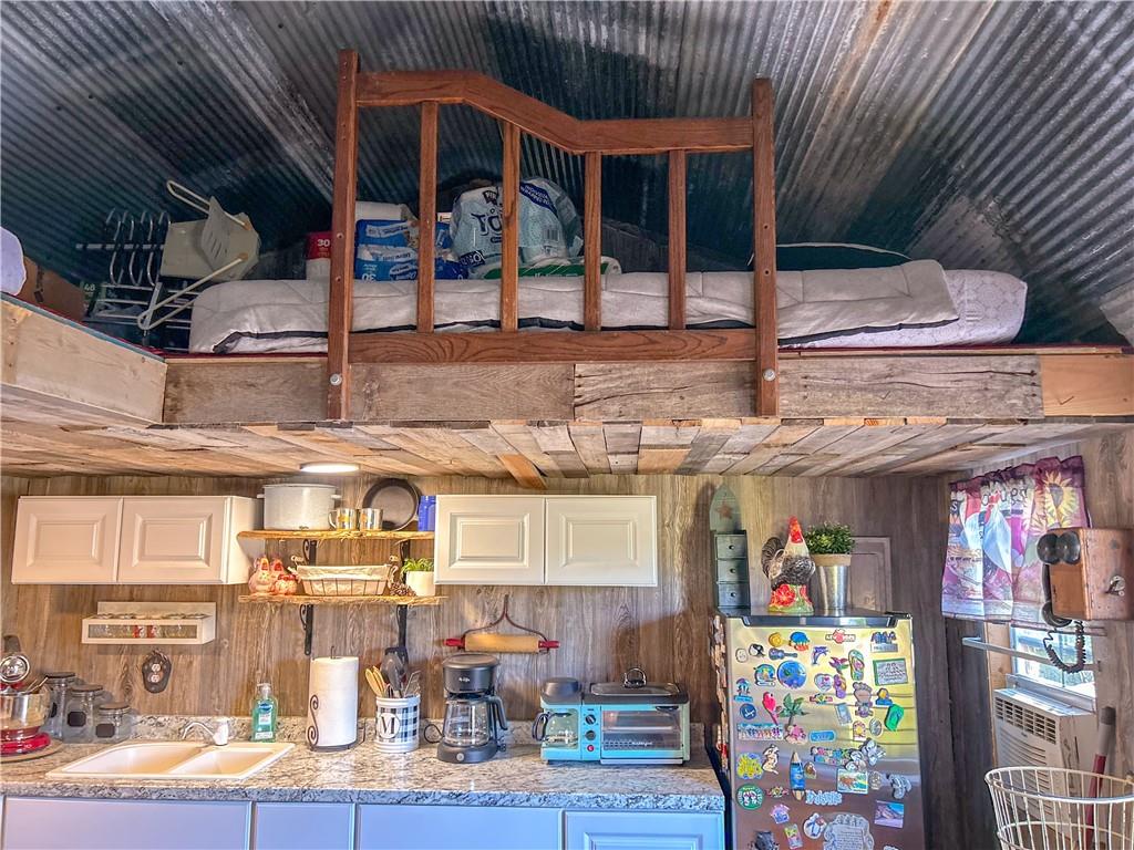 142 N Linn Valley Drive