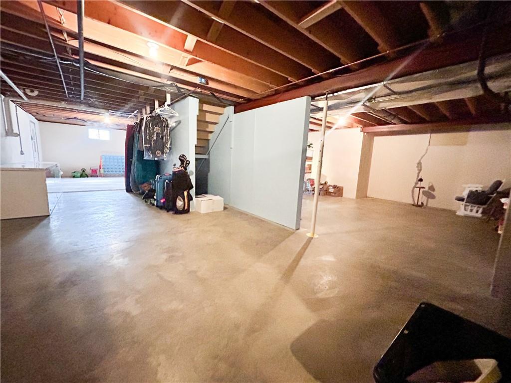 21108 E 975 Place