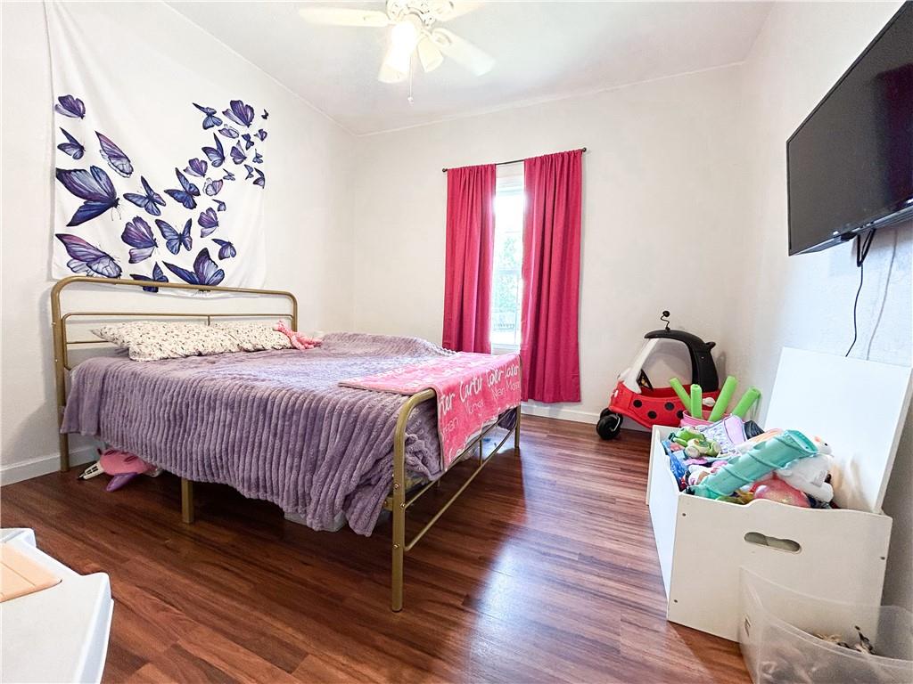 302 S 6th Street