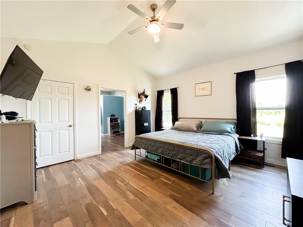 302 S 6th Street