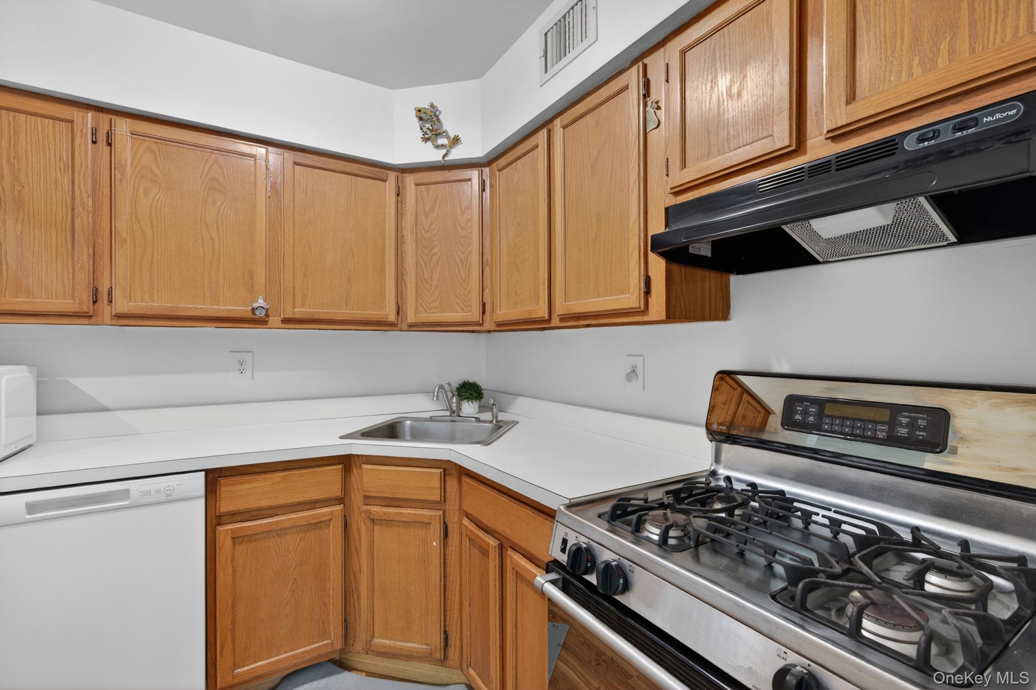 182 Fairview Circle