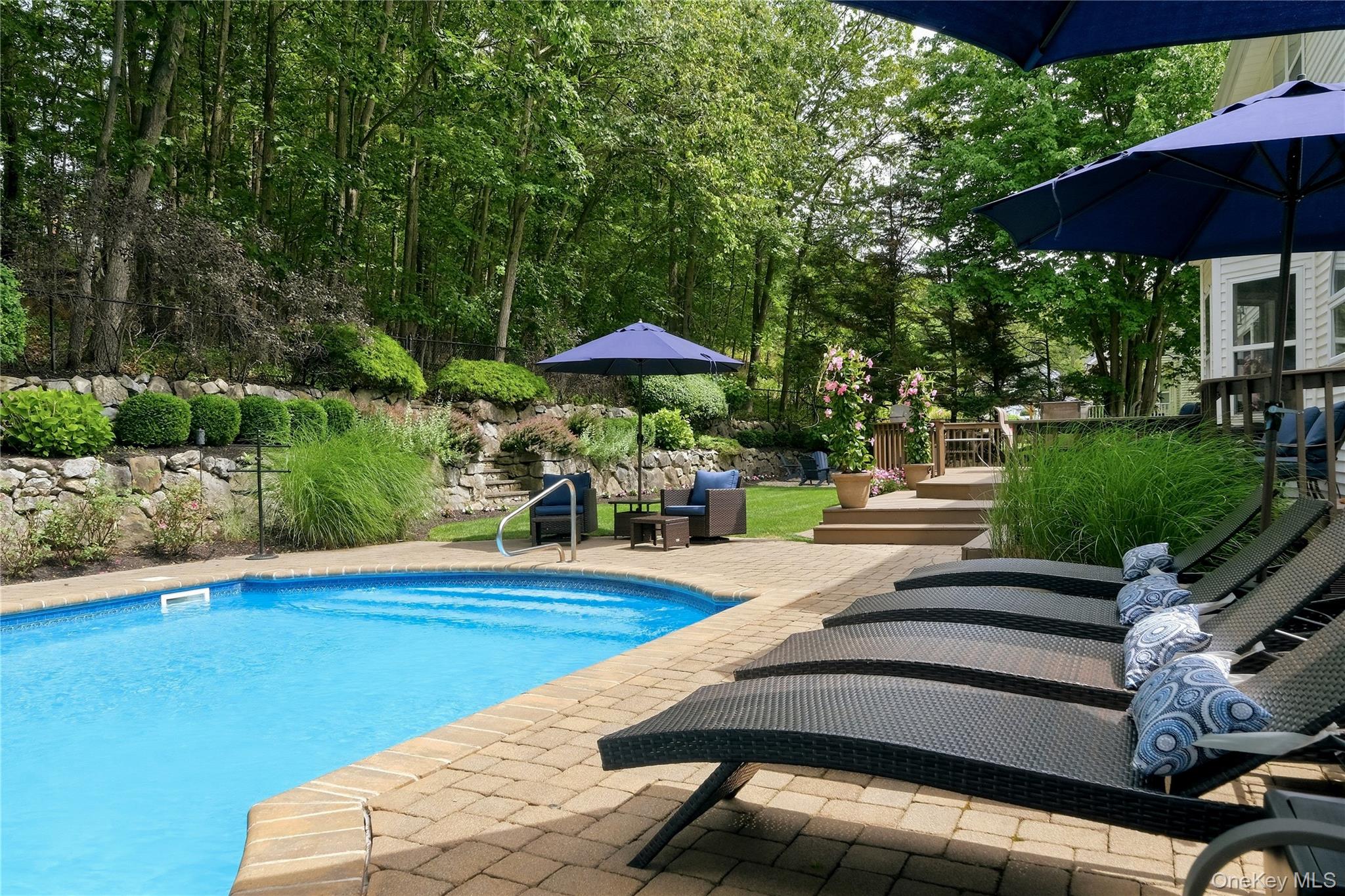 95 Crystal Brook Hollow Road