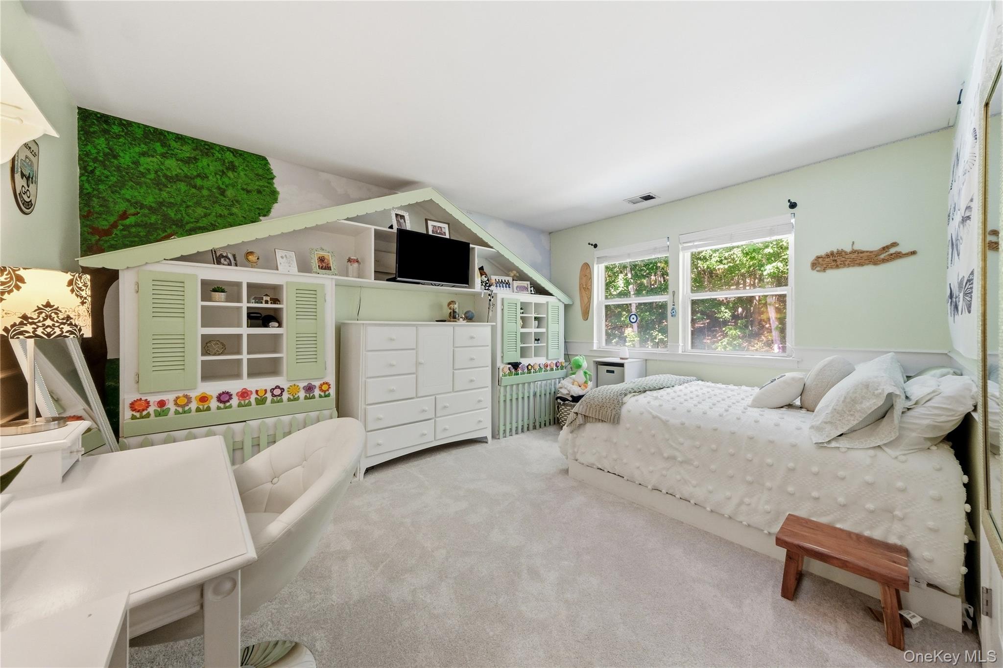 95 Crystal Brook Hollow Road