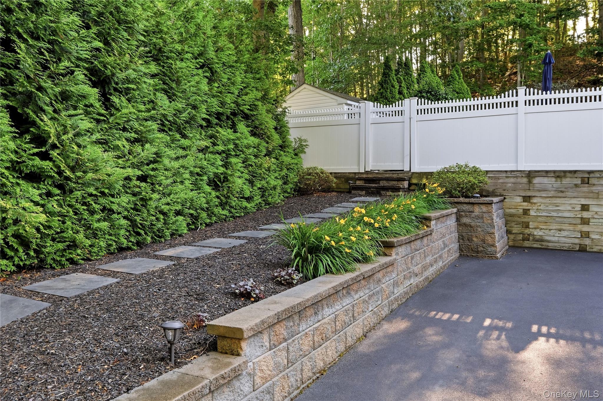 95 Crystal Brook Hollow Road