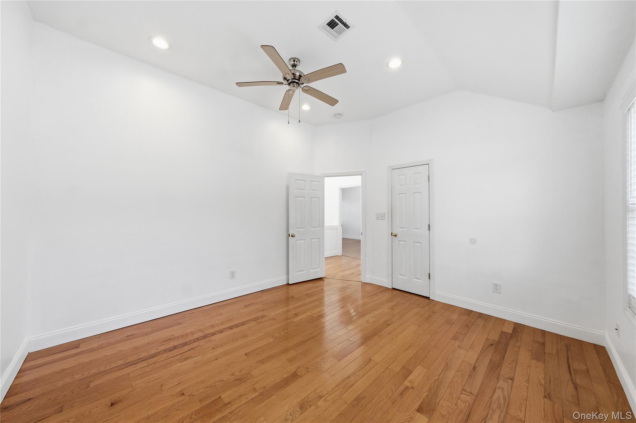 65 Peconic Street