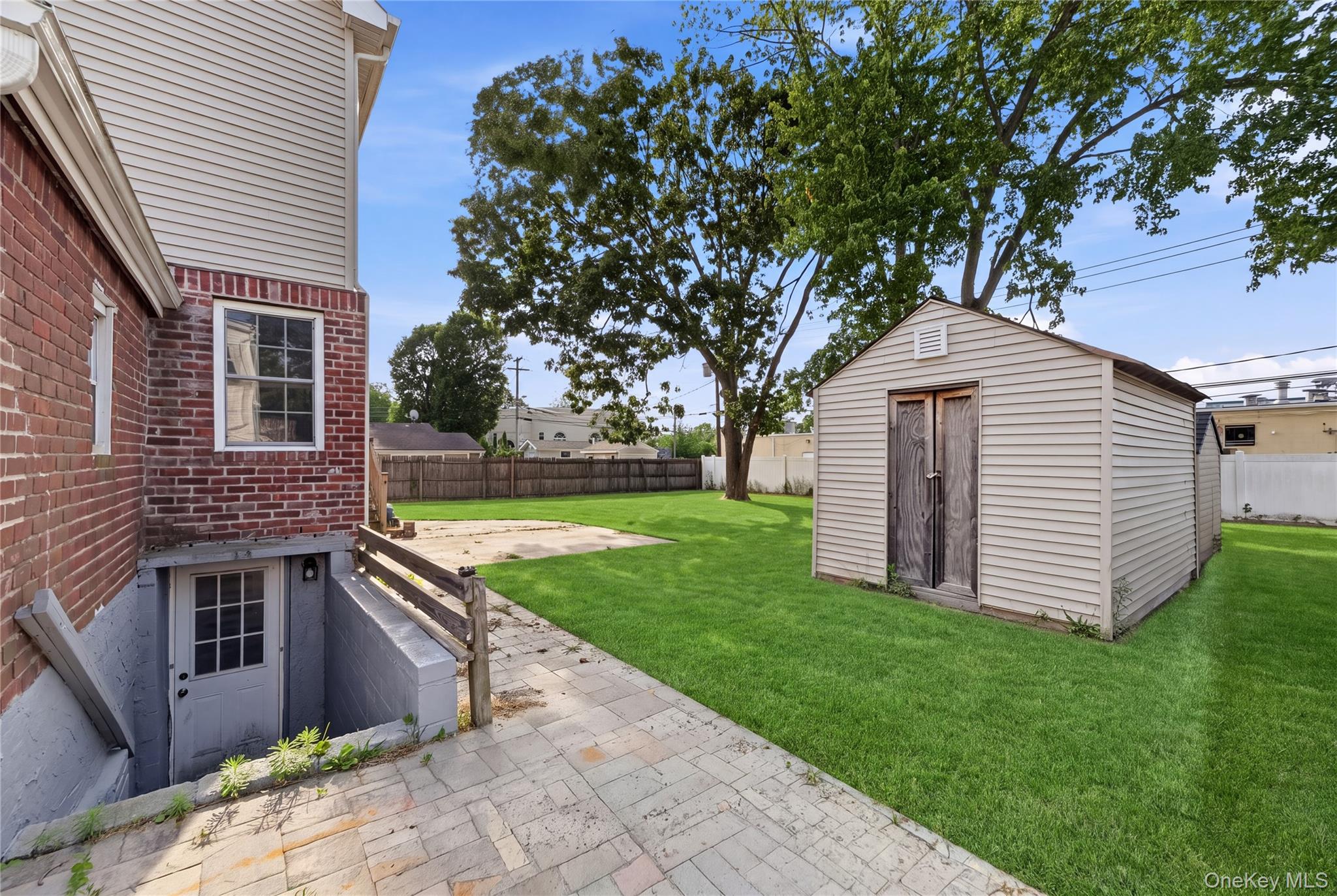 65 Peconic Street