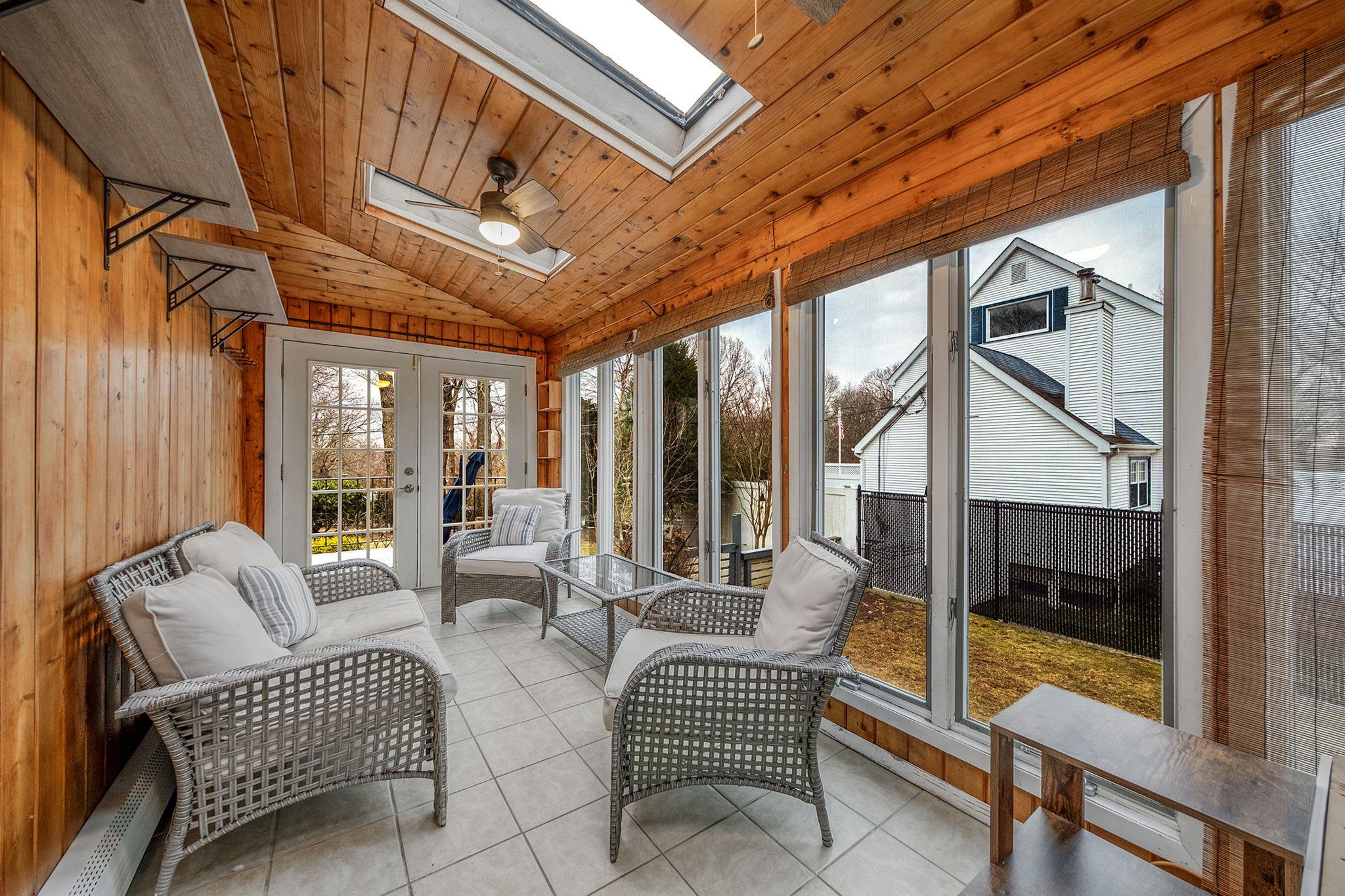 22 Laurelton Road