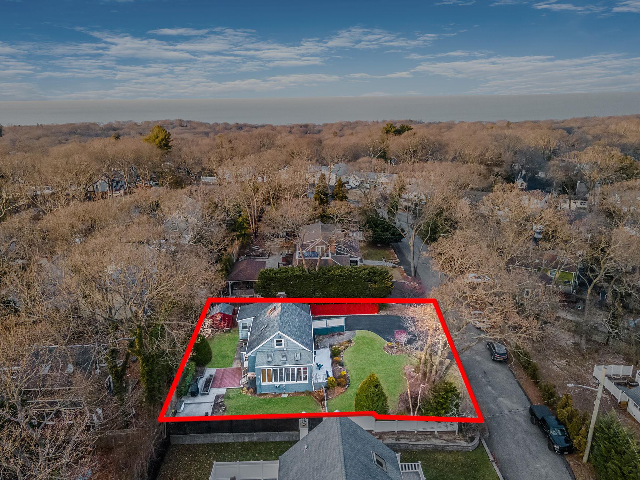 22 Laurelton Road