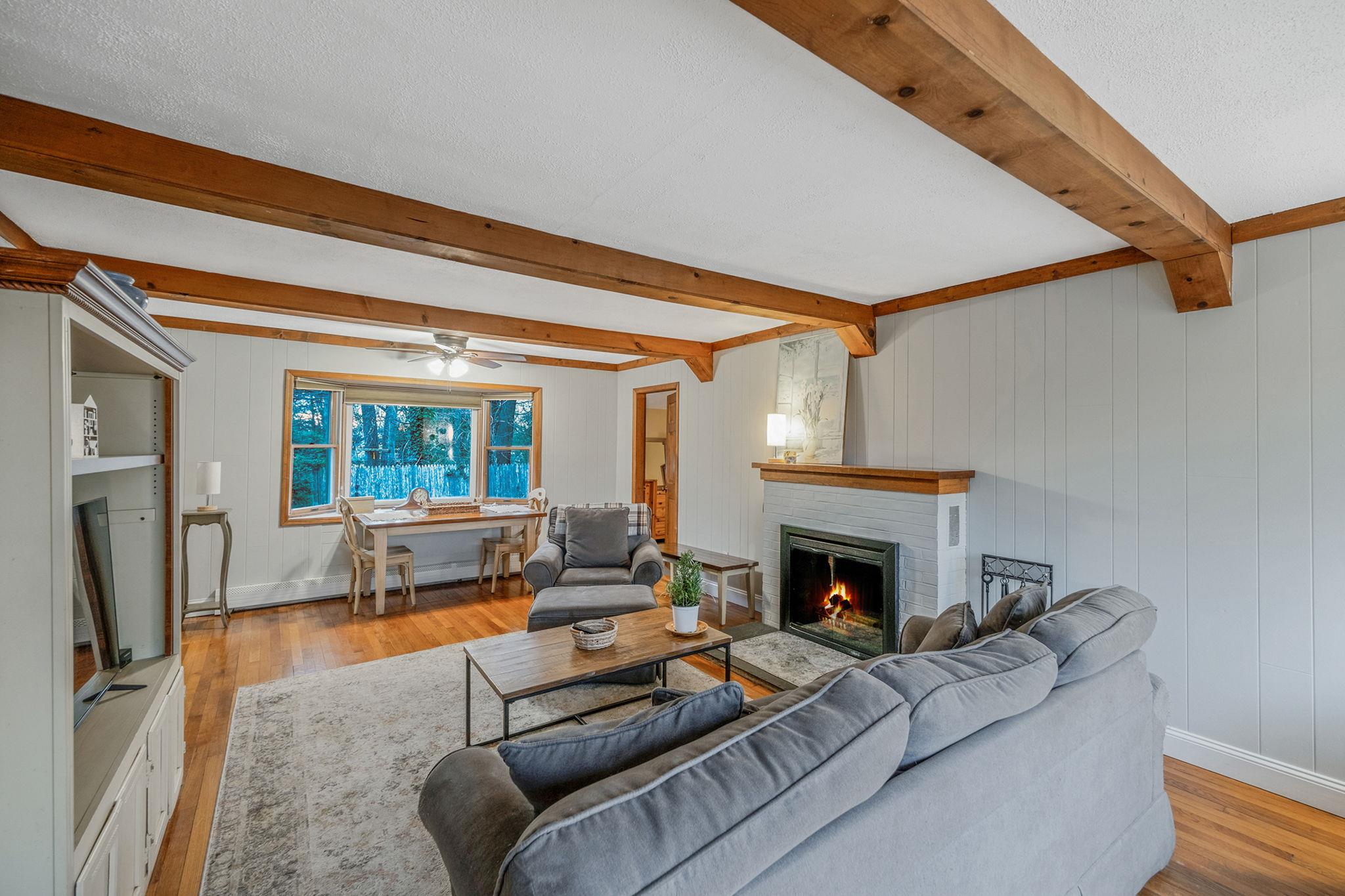 22 Laurelton Road