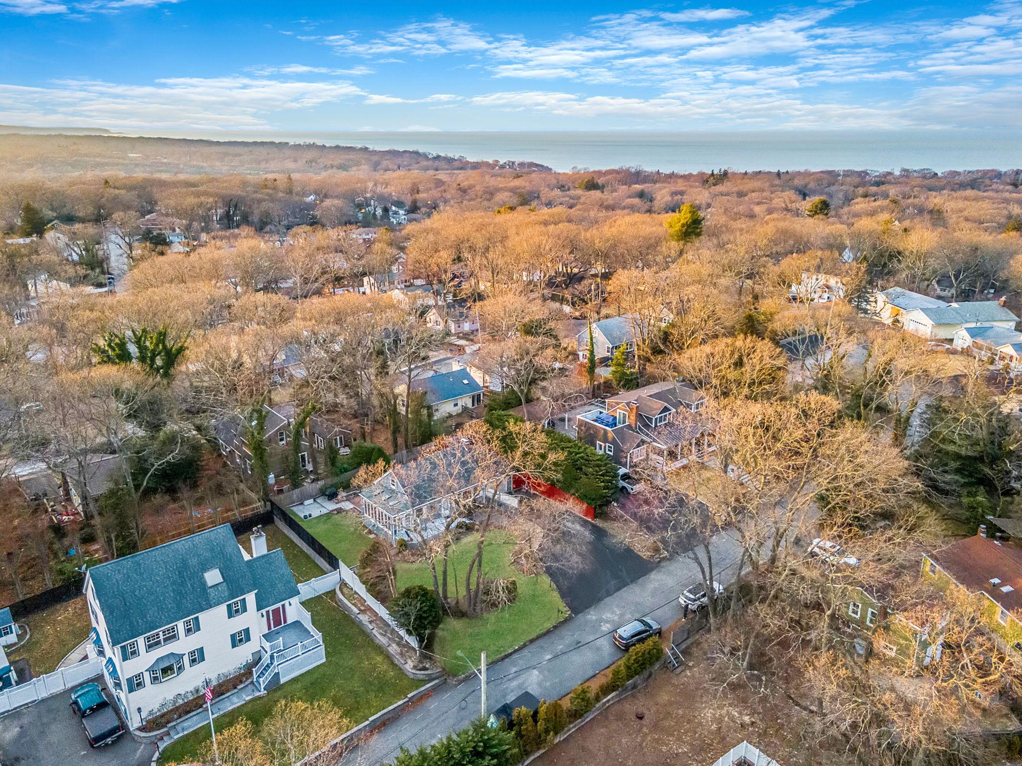 22 Laurelton Road