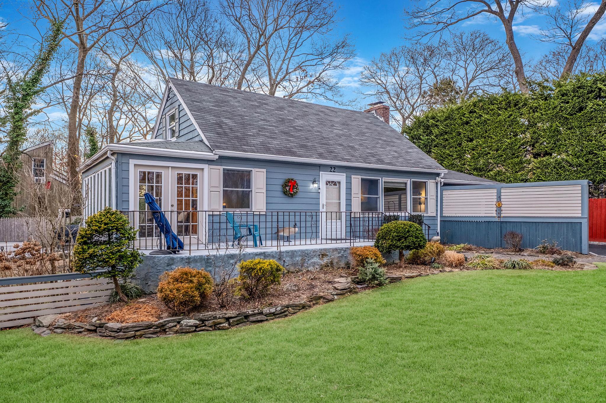 22 Laurelton Road