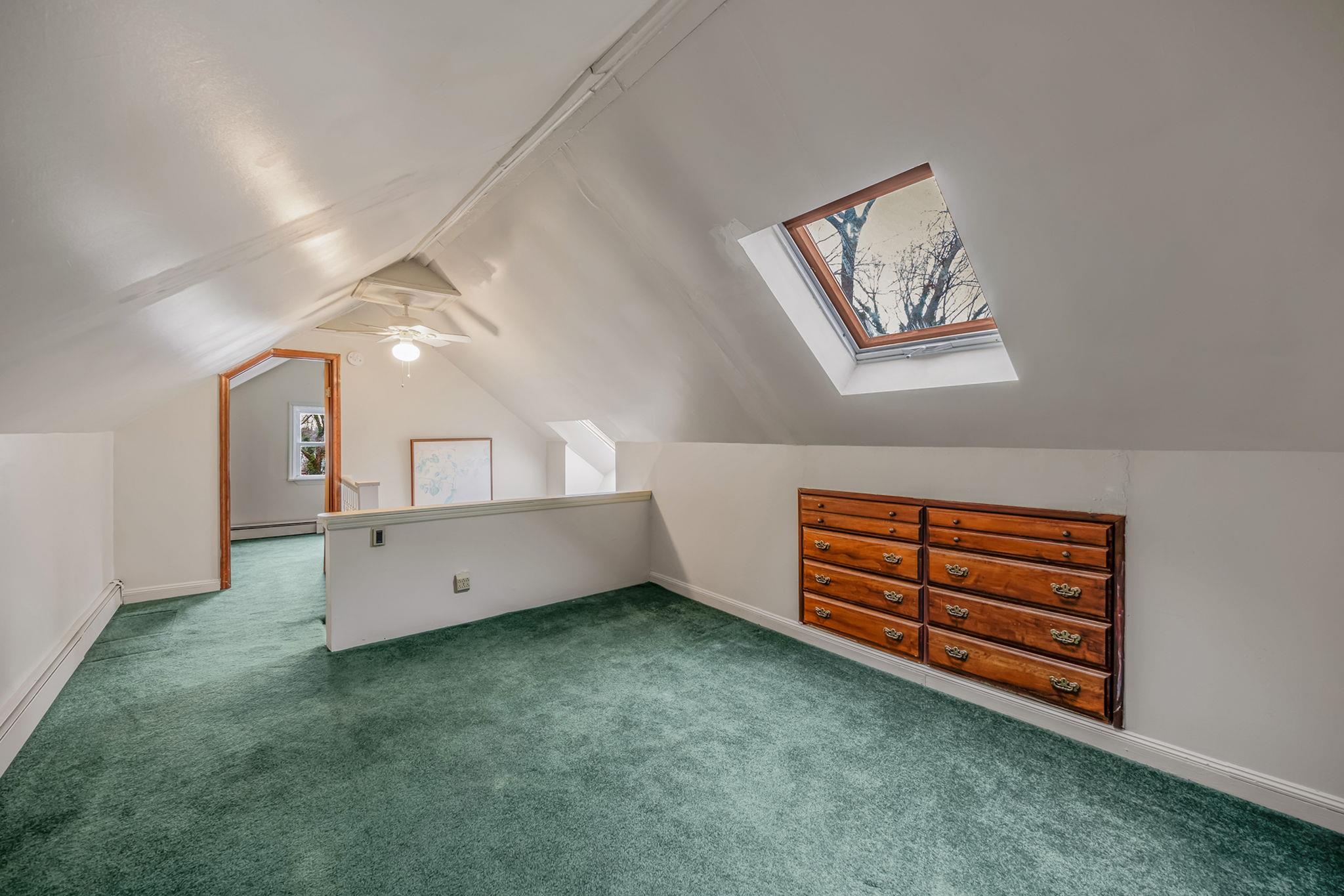 22 Laurelton Road
