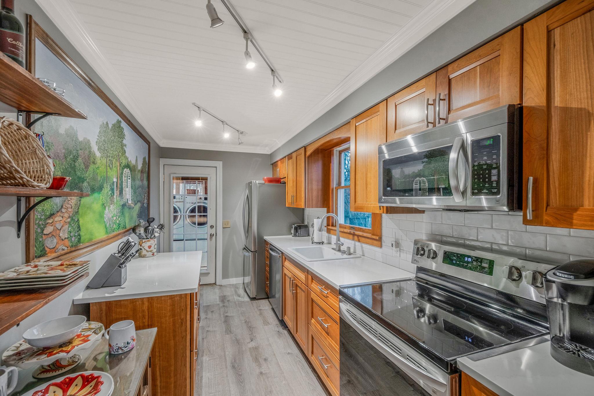 22 Laurelton Road