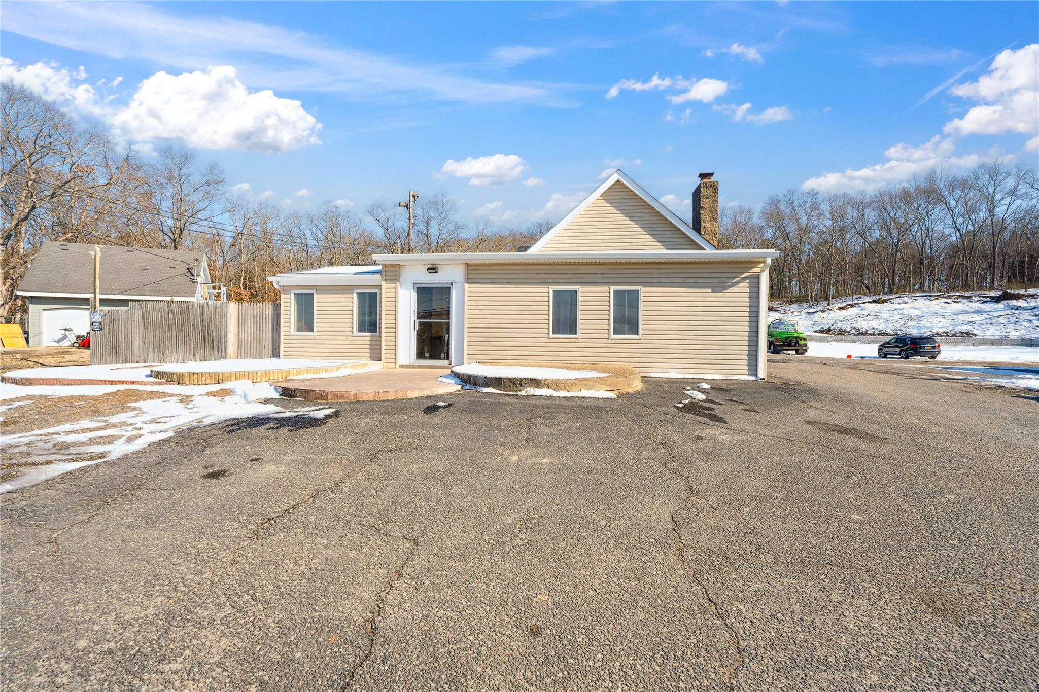 111 Rocky Point Road