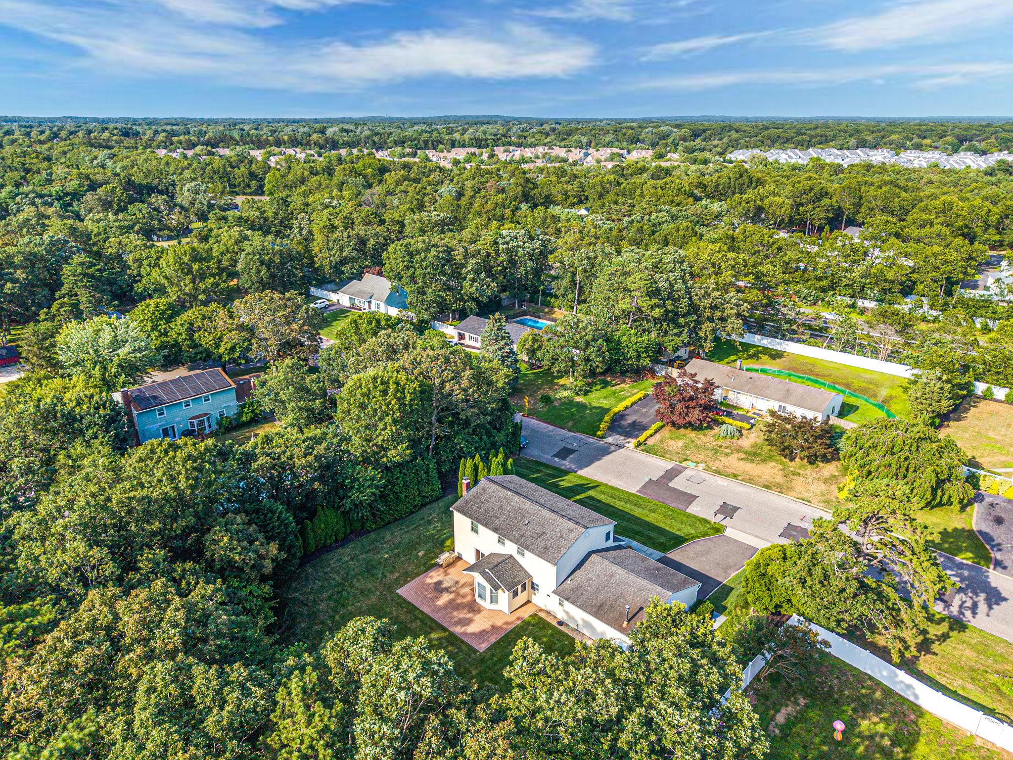 16 Griffin Drive