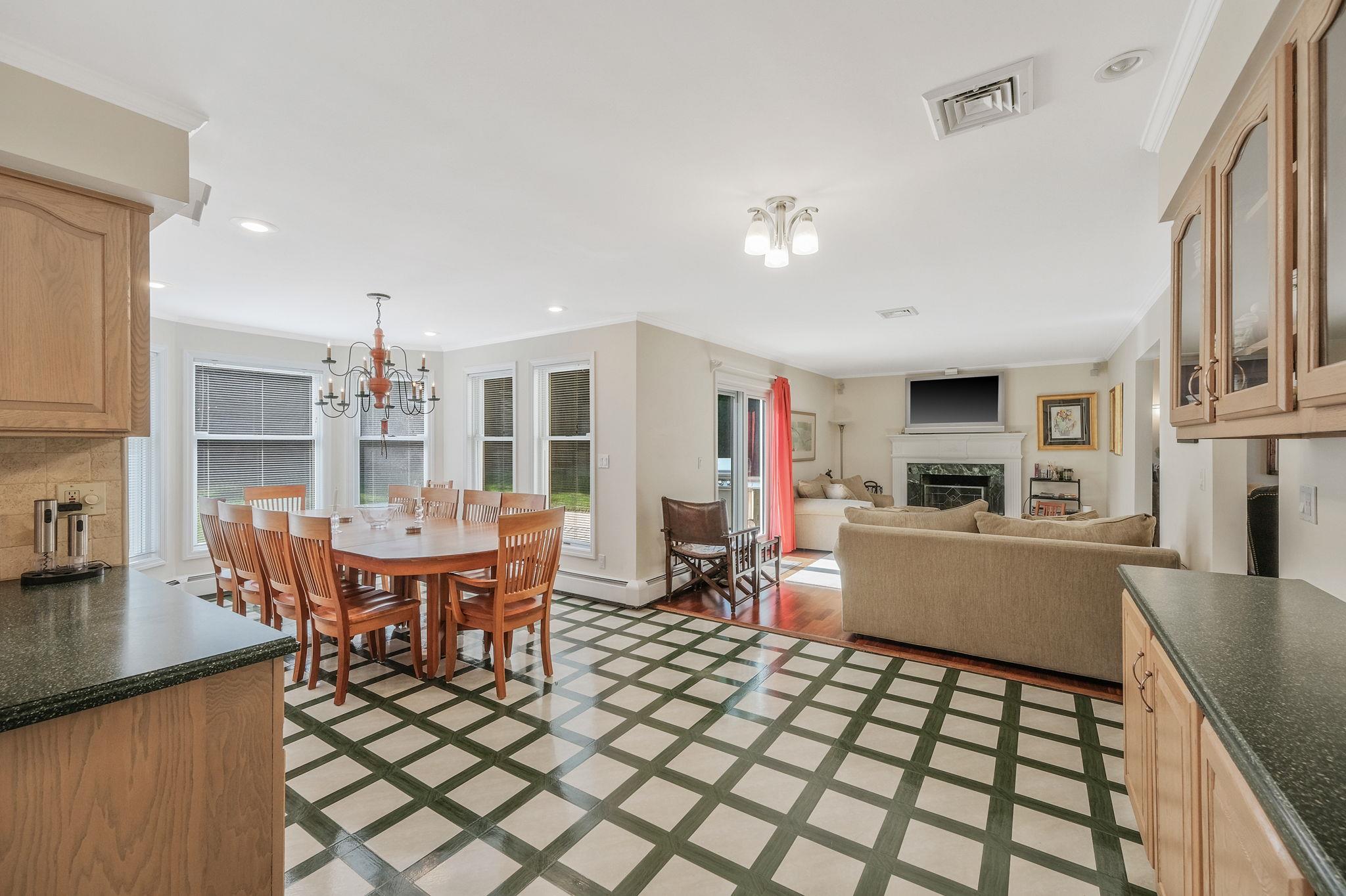16 Griffin Drive