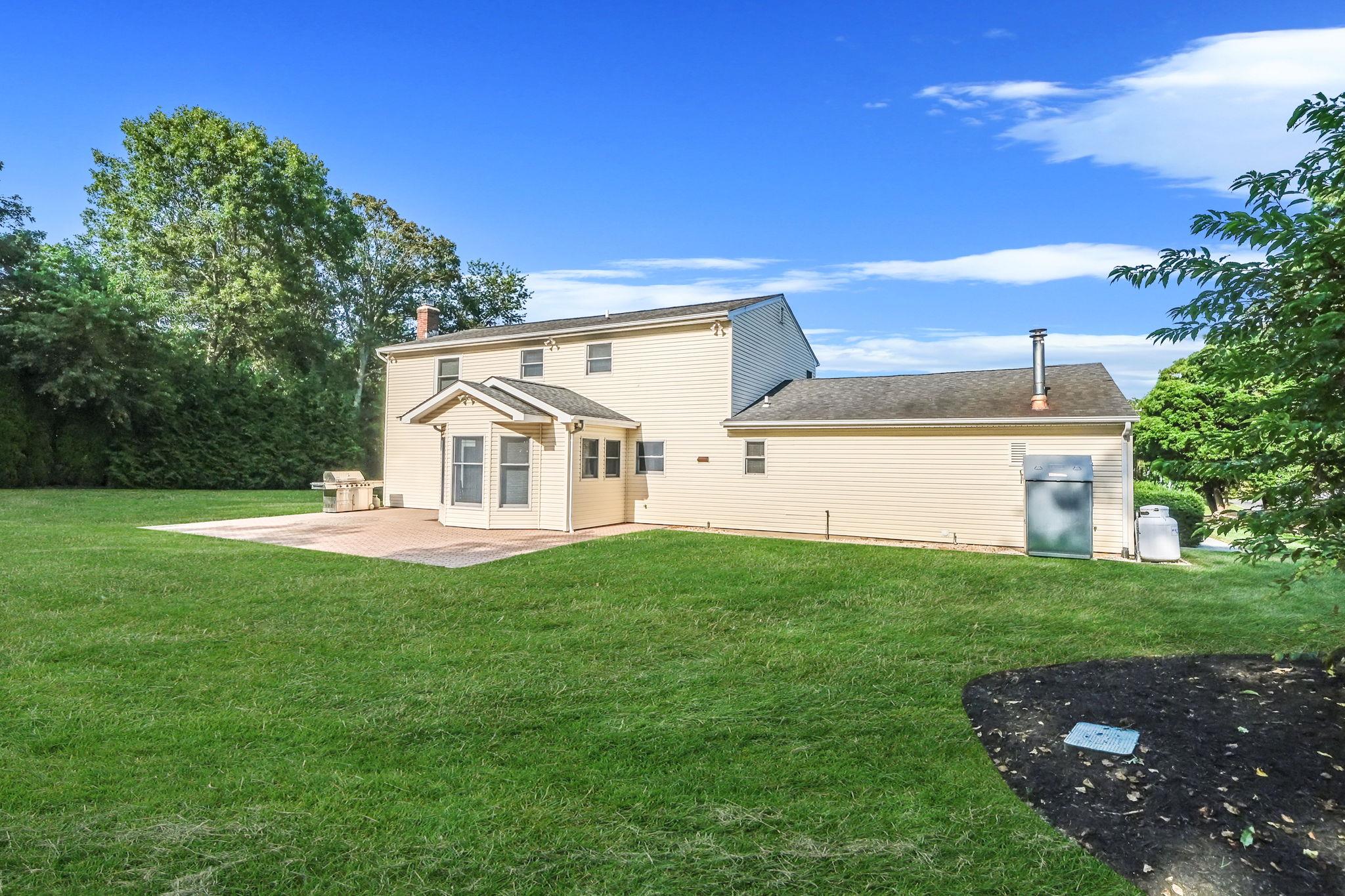 16 Griffin Drive