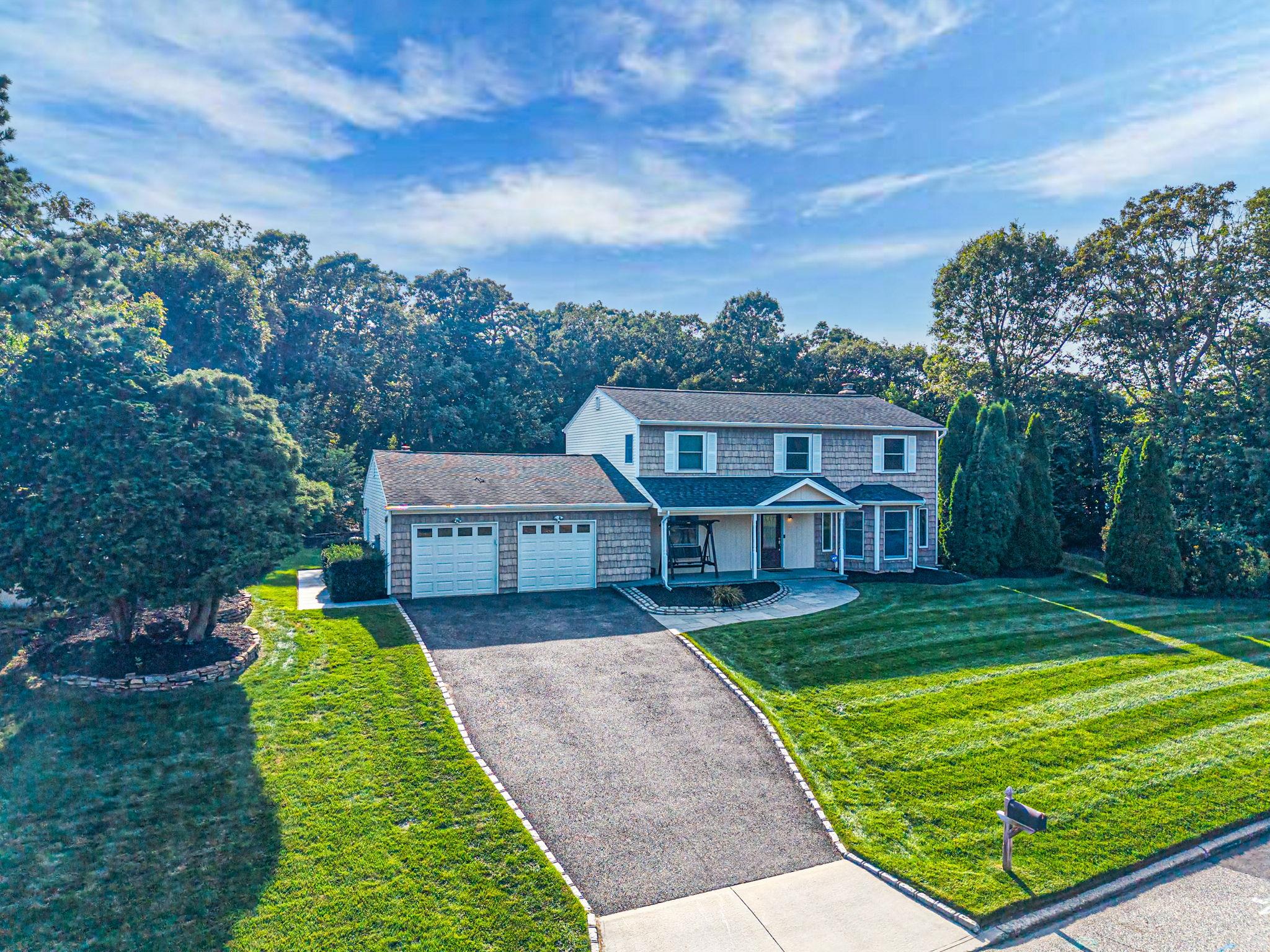 16 Griffin Drive