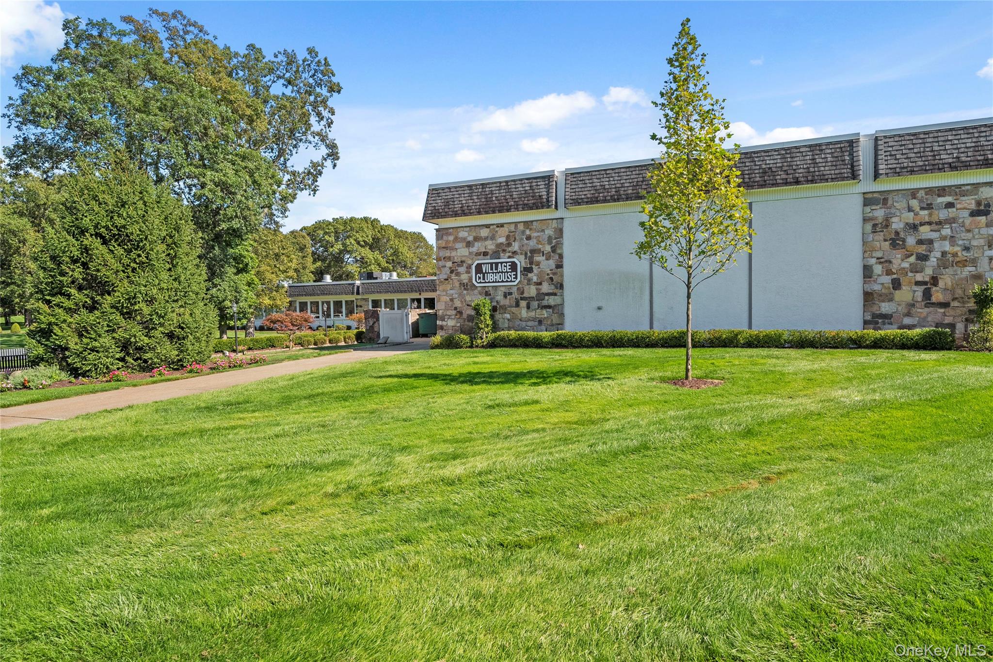 227 Blackpool Court Unit: D